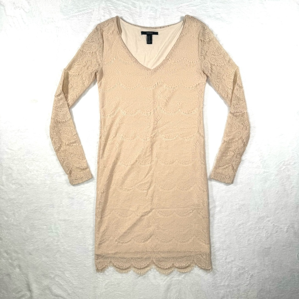 Forever 21 Lace Silhouette‎ Dress Size Medium M Nude Pink Fitted Long Sleeve